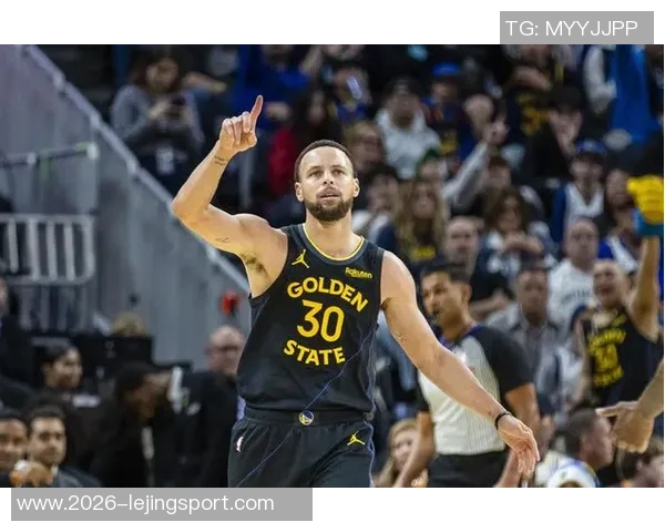 克尼佩尔三分雨下28分6板3助1帽却难阻球队失利的悲剧